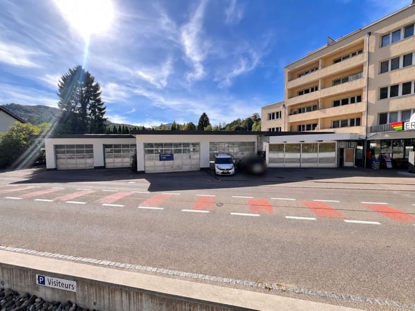 Grosszügige Autowerkstatt mit Waschraum & Lagerflächen in Moutier 3