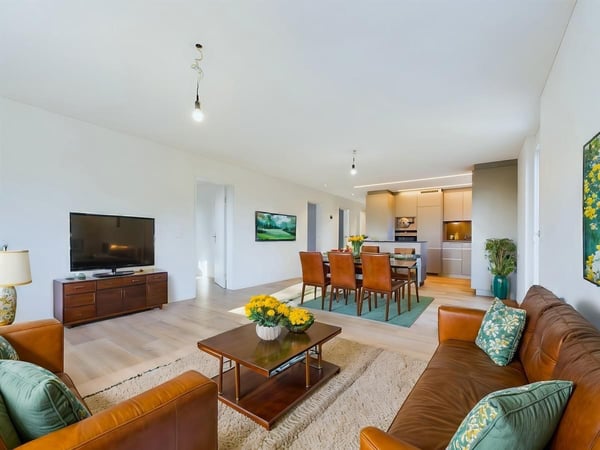 Wohnhaus mit 2 modernen Wohnungen  und viel Platz für Ihre Tiere 3