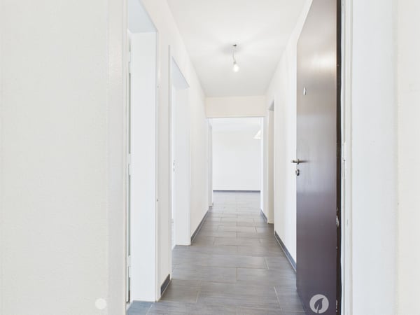 Appartement 3 pièces rénové avec vue panoramique à Biel 4