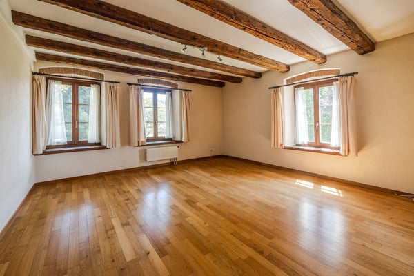 Ancienne ferme vaudoise superbement rénovée avec potentiel 12