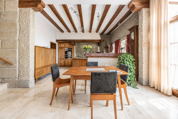 Ancienne ferme vaudoise de caractère - deux logements distincts 14