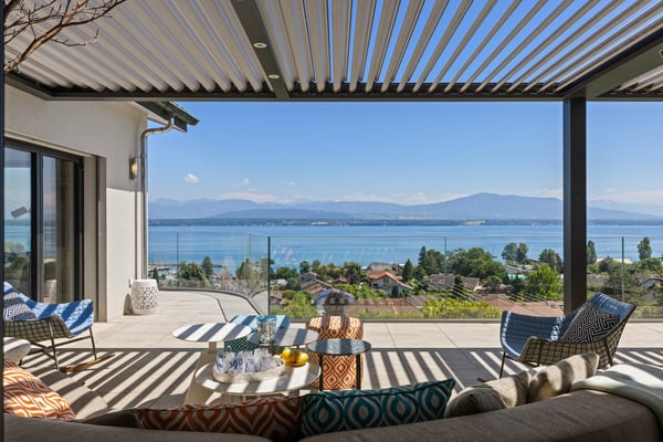 Villa d'exception avec vue spectaculaire sur le Léman 2