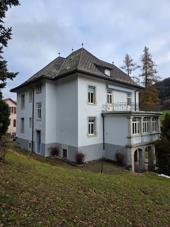 Maison de maître au cœur du Jura bernois 4