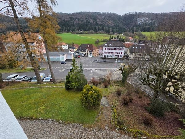 Maison de maître au cœur du Jura bernois 5
