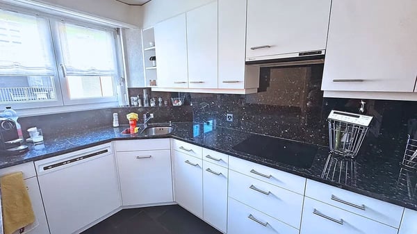 Helle 5.5 Zimmer Eigentumswohnung mit Balkon in Wetzikon 4