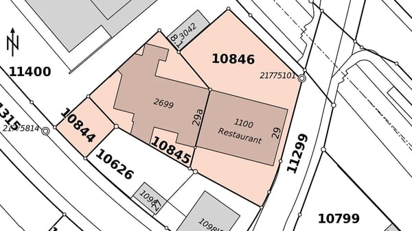 Mehrfamilienhaus mit Gastronomiebetrieb und Einfamilienhaus 18