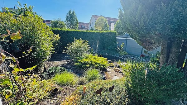 Mehrfamilienhaus mit Gastronomiebetrieb und Einfamilienhaus 12