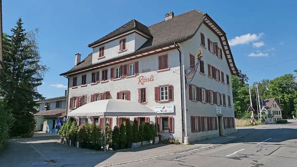 Mehrfamilienhaus mit Gastronomiebetrieb und Einfamilienhaus 1