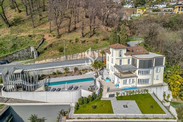 Attico duplex con vista lago 20