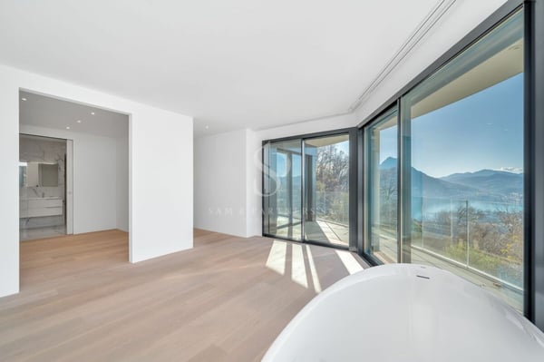 Moderna Villa con piscina 11