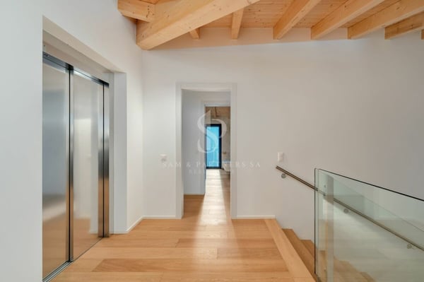 Nuova Villa con vista lago 7