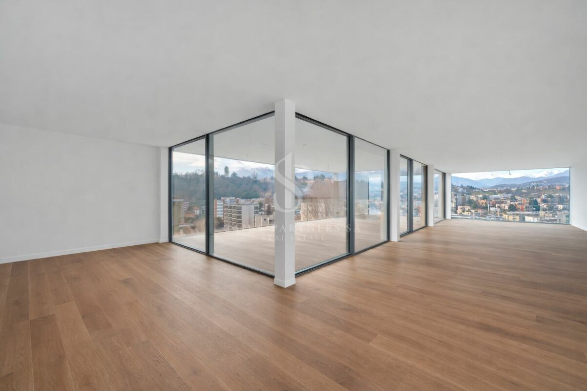 Attico Vista Lago e Città