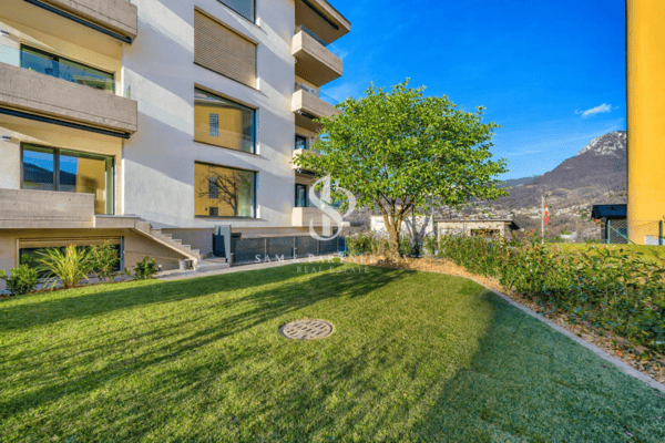 Attico con vista lago