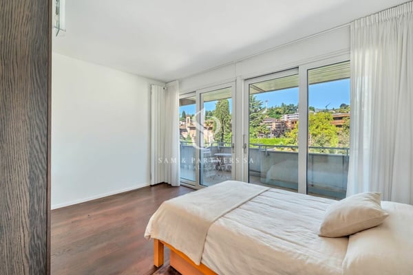 Attico con vista lago 16
