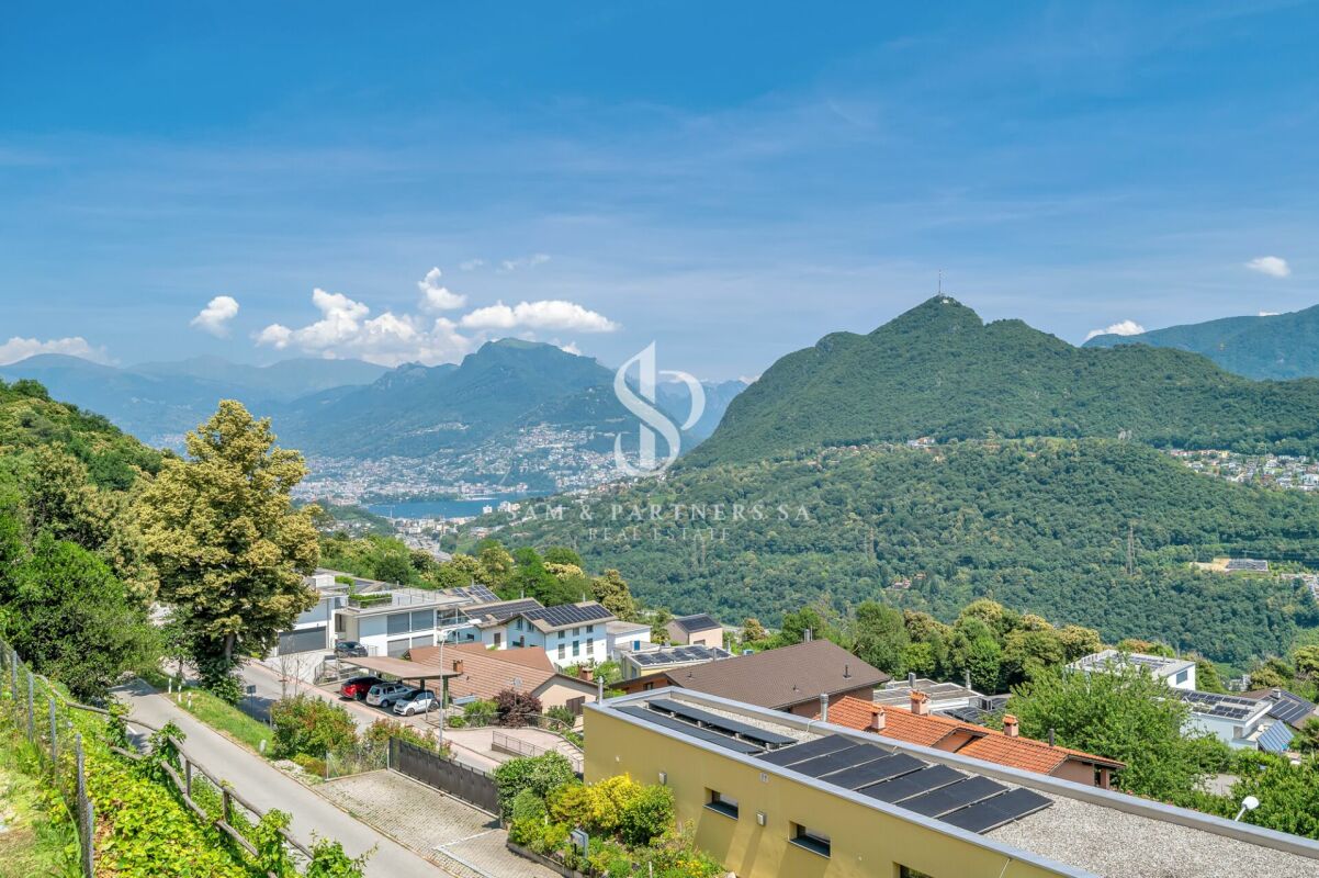 Moderna Casa  di nuova costruzione