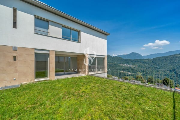 Moderna Casa di nuova costruzione 2