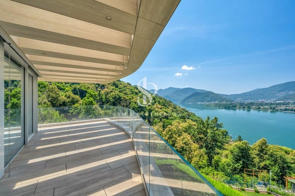 Nuova con vista lago 2