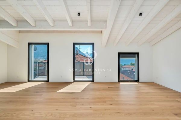 Moderno Attico 2.5 locali con vista lago copia 2