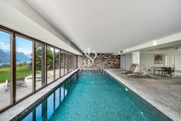 Eleganza e privacy con vista lago 17