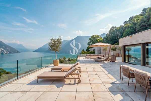 Eleganza e privacy con vista lago 2