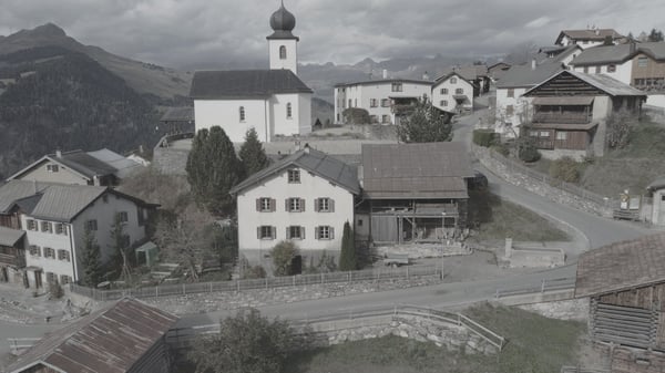 Bewilligter Zweitwohnsitz mit unverbaubarer Aussicht 2