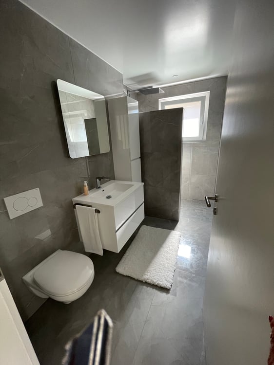 Maison 6½ pièces – Moderne, lumineuse & vue lac – Le Landeron 10
