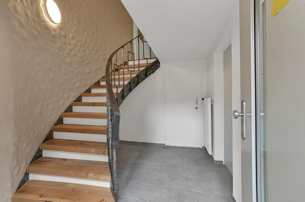 Attraktives Wohn- und Geschäftshaus an Bestlage 6