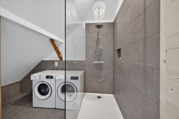 Möblierte Dachwohnung an ruhiger, sonniger Lage 9