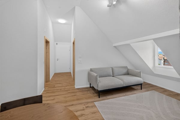 Möblierte Dachwohnung an ruhiger, sonniger Lage 7
