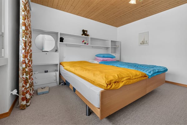 Sonniges 3.5-Zimmer-Feriendomizil mit Bergsicht, Loipe und Skilift vor der Tür 8