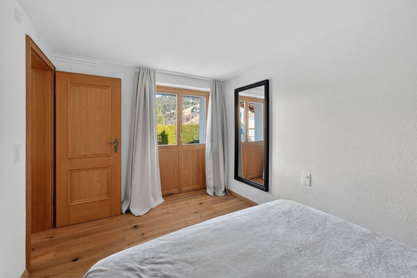 Gemütliche Zweitwohnung mit Blick auf Gotschna und Madrisa 7