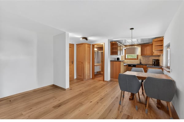 Gemütliche Zweitwohnung mit Blick auf Gotschna und Madrisa 5