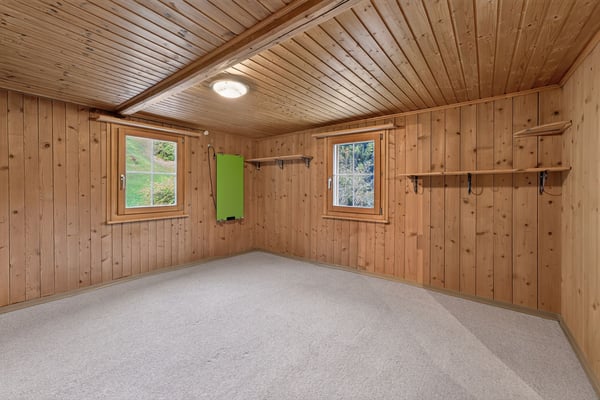 Charmantes Strickbau-Einfamilienhaus mit Wintergarten im Prättigau 6