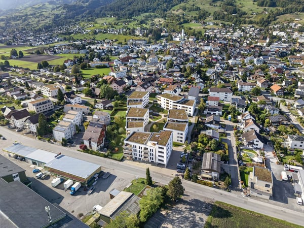 Moderne Erdgeschosswohnung mit privatem Gartenanteil an ruhiger Lage 9