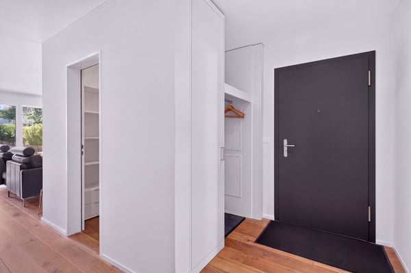 Moderne Erdgeschosswohnung mit privatem Gartenanteil an ruhiger Lage 7