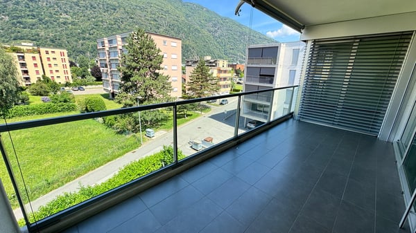 Luminoso appartamento di 3 locali in vendita a Bellinzona 3