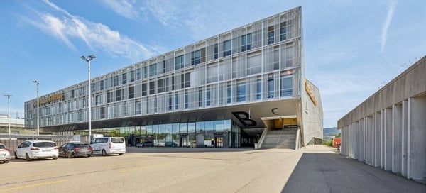 Arbeiten, wo der SC Bern zu Hause ist! 1
