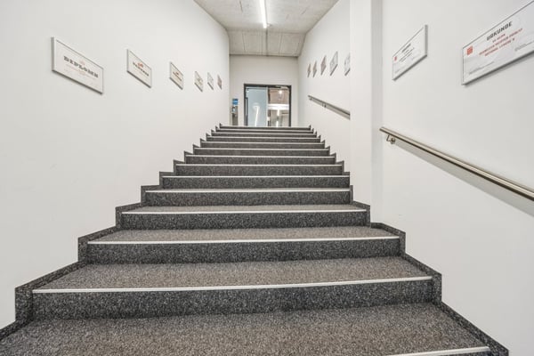 Arbeiten, wo der SC Bern zu Hause ist! 3