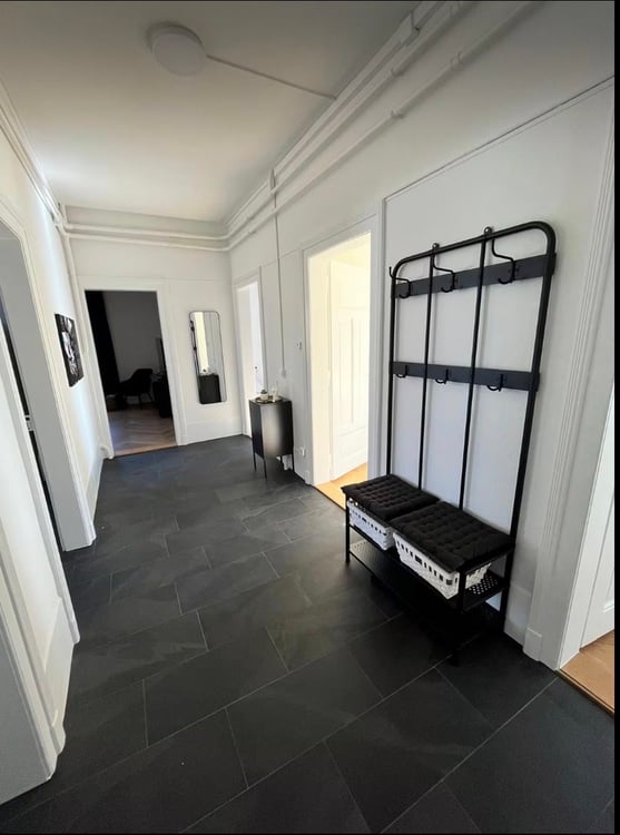 Zuhause am Eigerplatz - Komfort trifft zentrale Lage 8