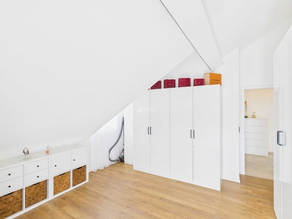 3-Familienhaus, saniert 2021, mit 2 Garagen in Trimbach 6