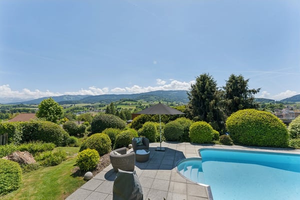 EN EXCLUSIVITE - Une propriété d'architecte au charme intemporel 8