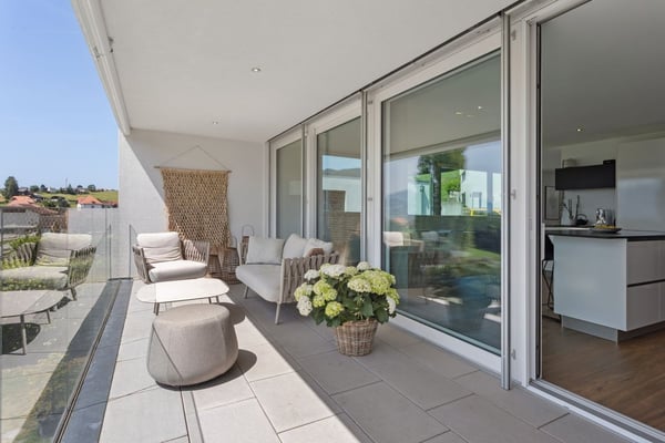 Villa en terrasse avec magnifique vue sur le Lac et les Préalpes 6