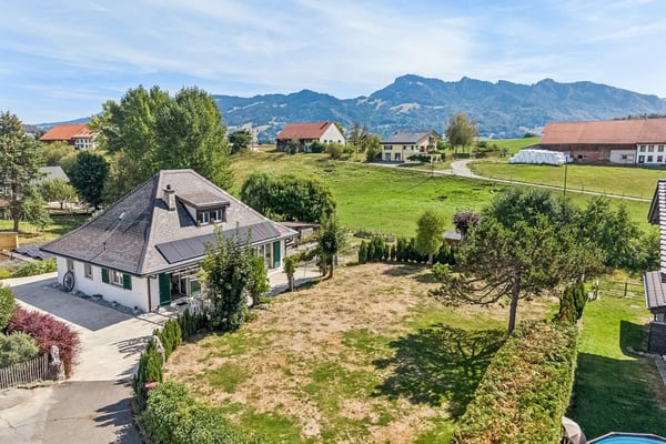 Propriété individuelle en bordure de ruisseau 2