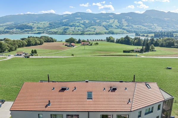 Sublime attique en duplex avec vue imprenable sur le lac de la Gruyère 11