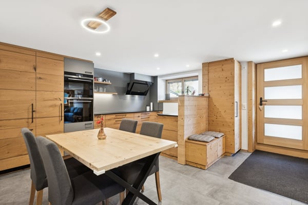 Authentique chalet de 4.5 pièces entièrement rénové 4