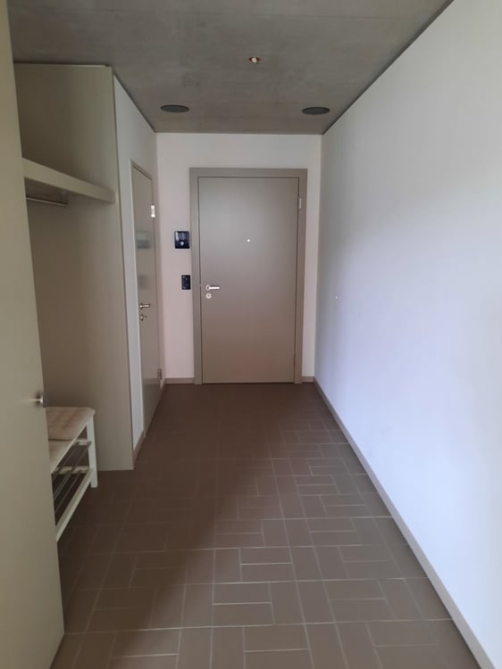 Stilvolle 3.5-Zimmerwohnung im 9. OG mit Aussicht in den Rietpark 2