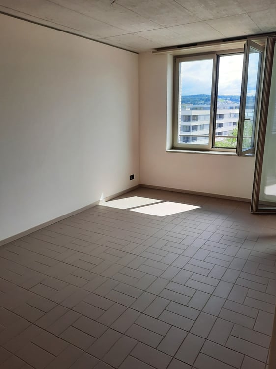 stilvolle 2.5-Zimmerwohnung im 13. OG mit Aussicht 3