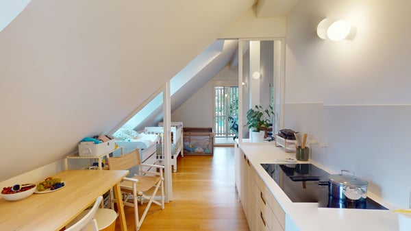 Helle 2.5-Zimmer-Wohnung mit Galerie in Rafz 3