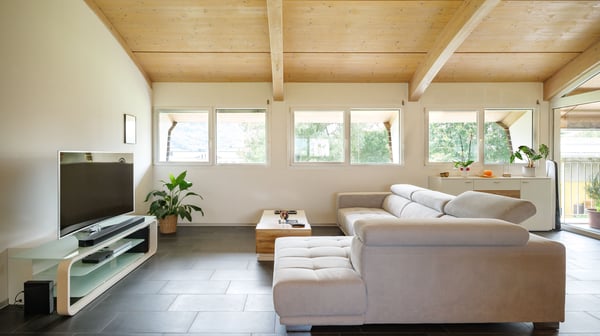Attico di 3.5 locali con loggia coperta a Sant'Antonino 2