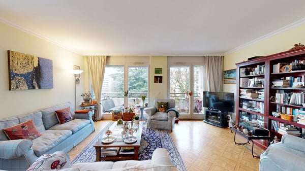 Charmant Appartement traversant de 8.5 pièces à Genève 2